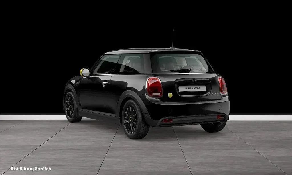 Gebraucht Mini Cooper SE 135 kW (184 PS) 2023 Schwarz Kleinwagen