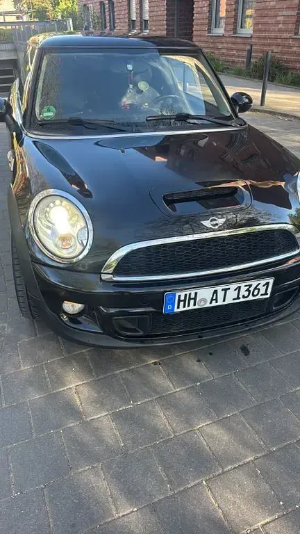 Usata Mini Cooper S 174 CV (127 kW) 2009 Nero Utilitaria