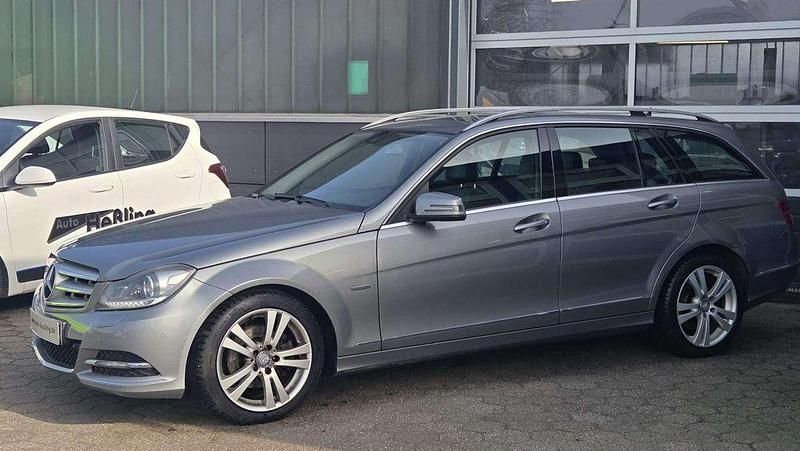 Gebraucht Mercedes C250 204 PS (150 kW) 2012 Grau Limousine