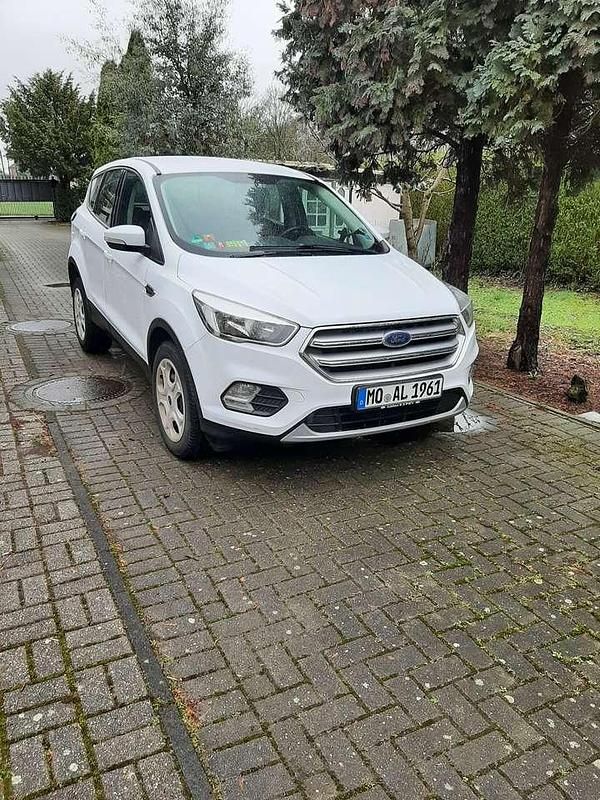 Gebraucht Ford Kuga S 120 PS (88 kW) 2019 SUV