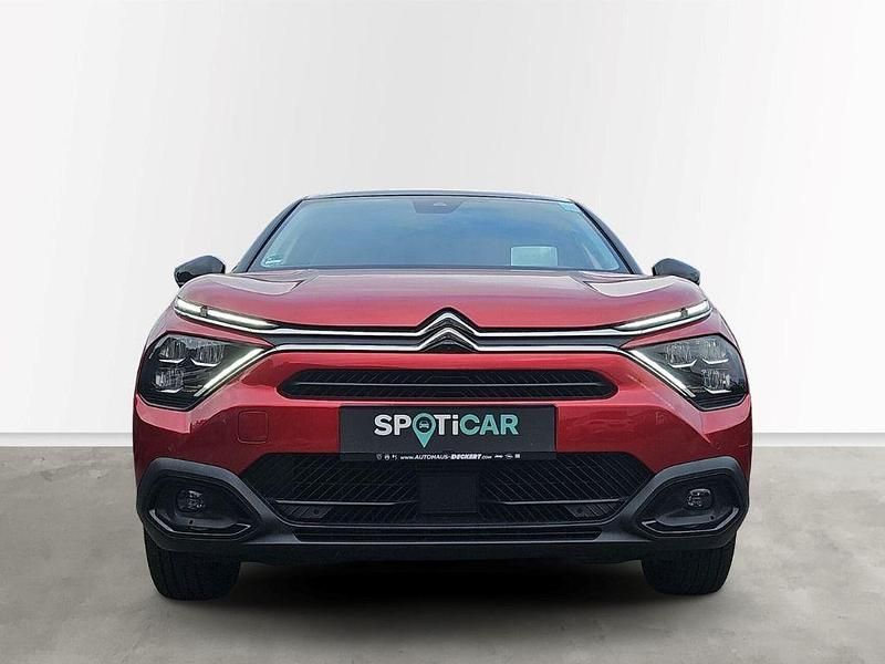 Gebraucht Citroën e-C4 Shine 100 kW (136 PS) 2022 Rot Limousine