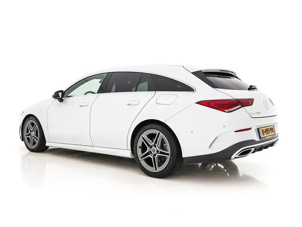 Gebraucht Mercedes CLA200 Business 165 PS (121 kW) 2020 Weiß Coupé