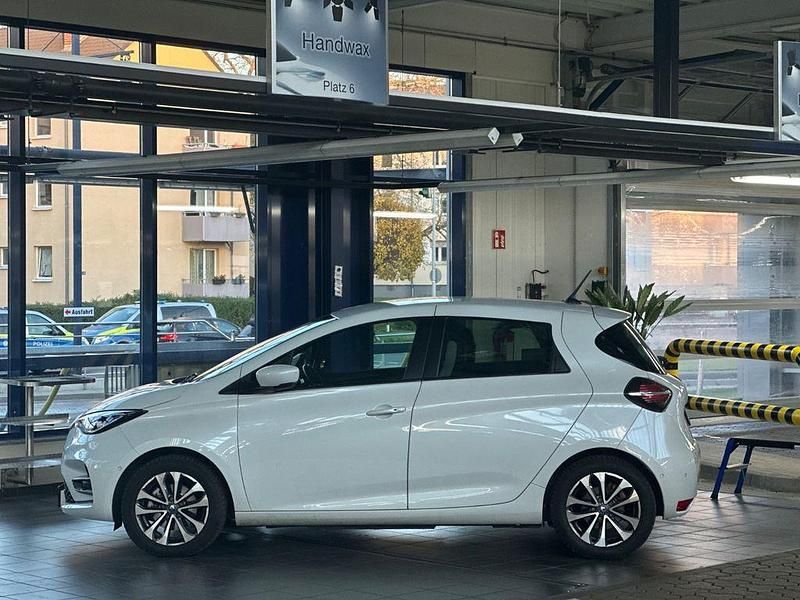 Gebraucht Renault Zoe Experience 50 kW (69 PS) 2020 Weiß Kleinwagen