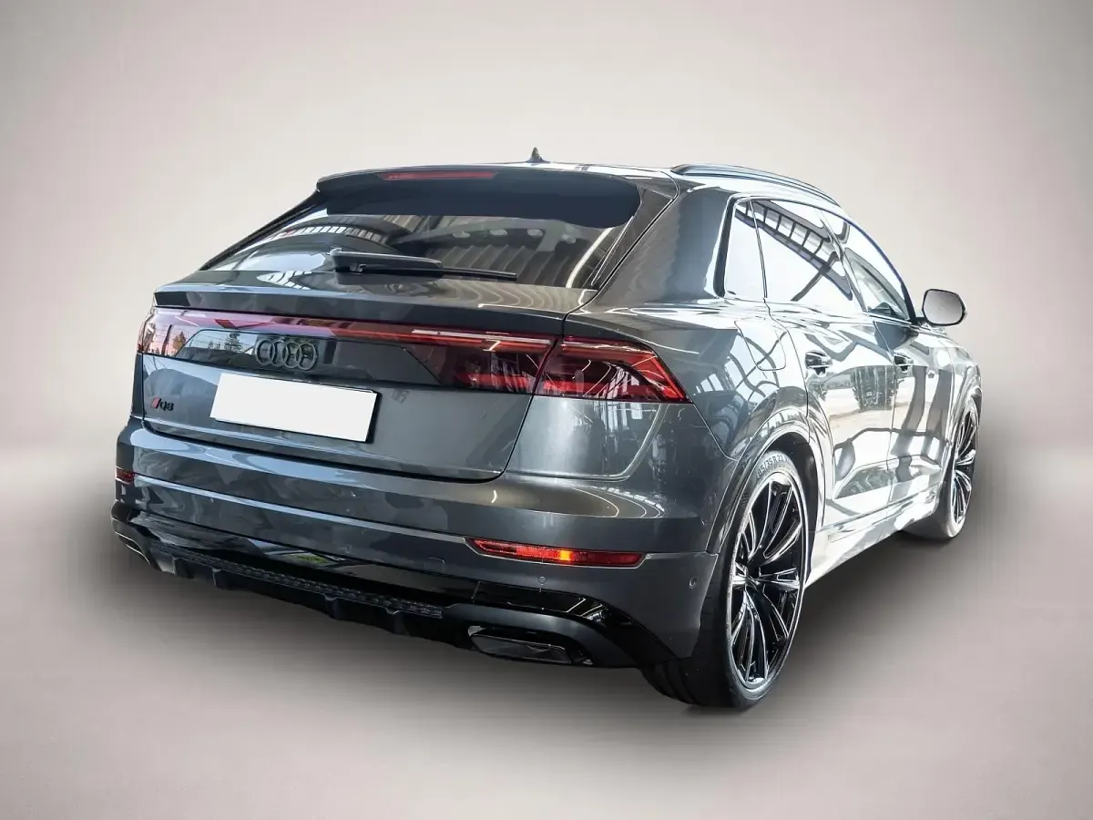 Gebraucht Audi Q8 Exclusive 286 PS (210 kW) 2025 Manufacturer SUV