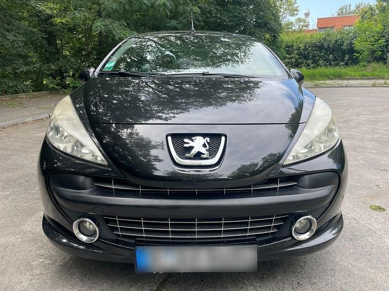 Gebraucht Peugeot 207 CC 120 PS (88 kW) 2008 Schwarz Cabrio