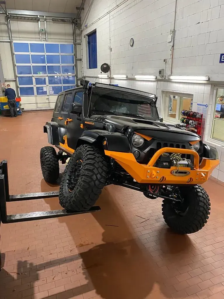 Gebraucht Jeep Wrangler 410 PS (301 kW) 2008 Schwarz SUV