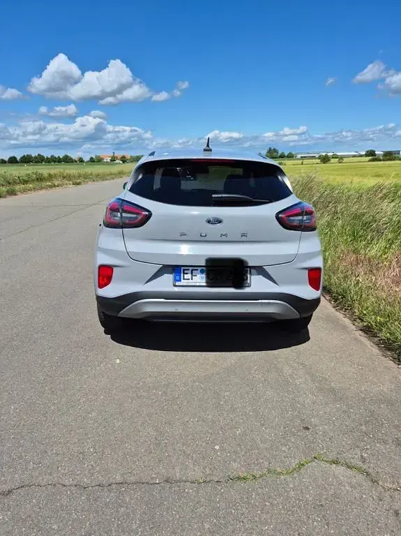 Gebraucht Ford Puma Titanium 125 PS (91 kW) 2021 Grau SUV