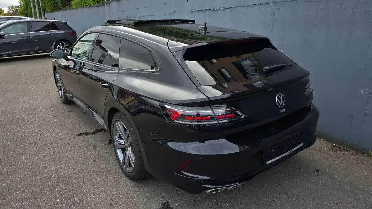 Gebraucht VW Arteon R 320 PS (235 kW) 2022 Deep black perleffekt Kombi