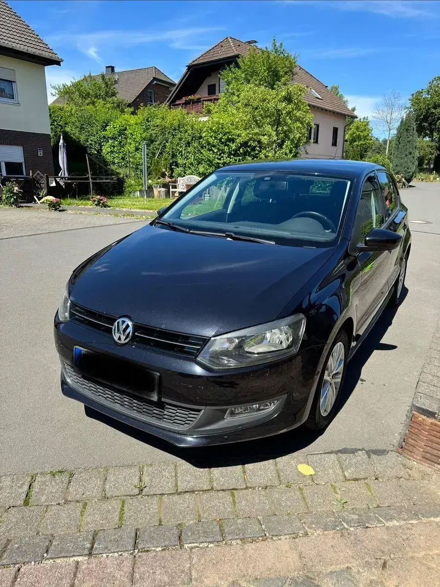 Gebraucht VW Polo Style 90 PS (66 kW) 2011 Schwarz Kleinwagen
