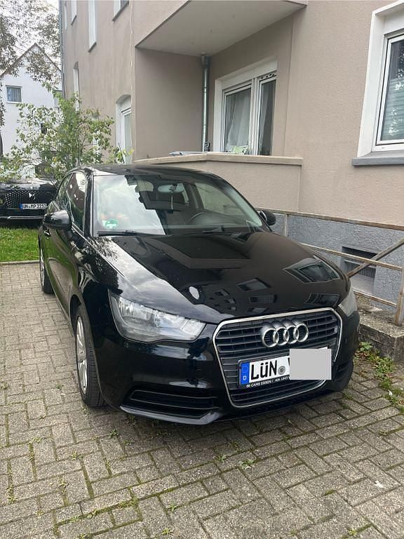 Schwarz Gebraucht 2010 Audi A1 Attraction Kleinwagen | 5.500 € (Guter Preis) - Bild 1/3