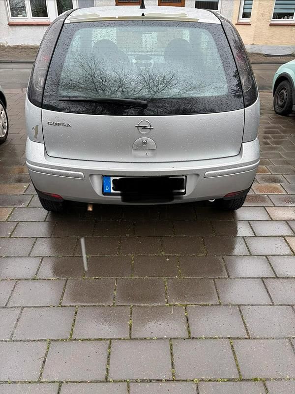 Gebraucht Opel Corsa 60 PS (44 kW) 2005 Silber Kleinwagen