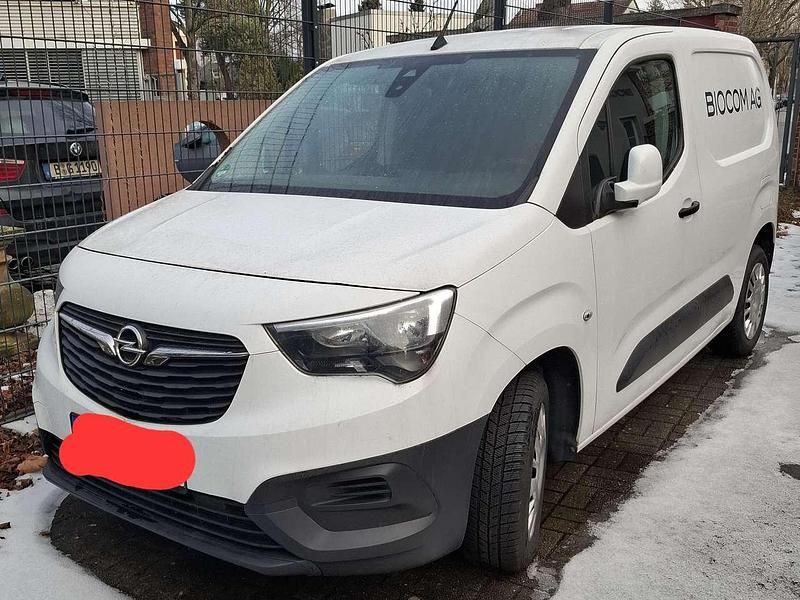Gebraucht Opel Combo Selection 76 PS (55 kW) 2018 Weiß Van / Kleinbus