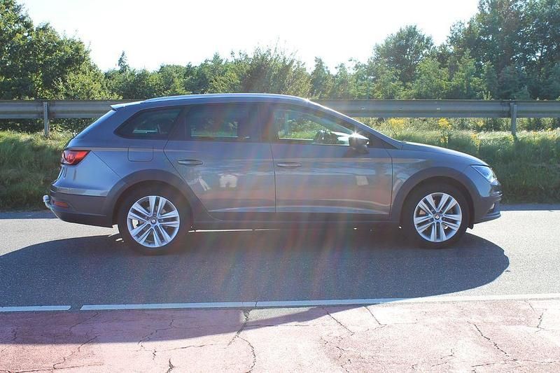 Gebraucht Seat Leon X-Perience 184 PS (135 kW) 2016 Braun Kombi