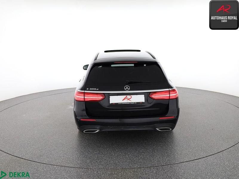 Gebraucht Mercedes E300 AMG 245 PS (180 kW) 2018 Schwarz Limousine