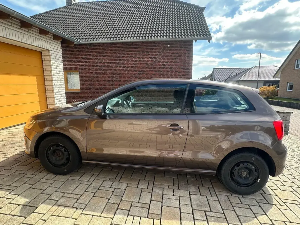 Usata VW Polo 90 CV (66 kW) 2016 Marrone Berlina