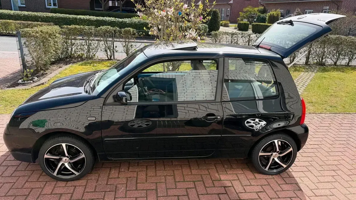 Brugt VW Lupo 60 HK (44 kW) 2002 Sort Hatchback