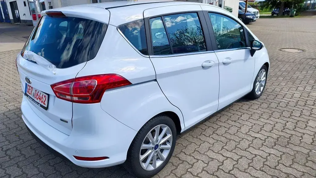 Gebraucht Ford B-MAX Titanium 105 PS (77 kW) 2015 Weiß Van / Kleinbus