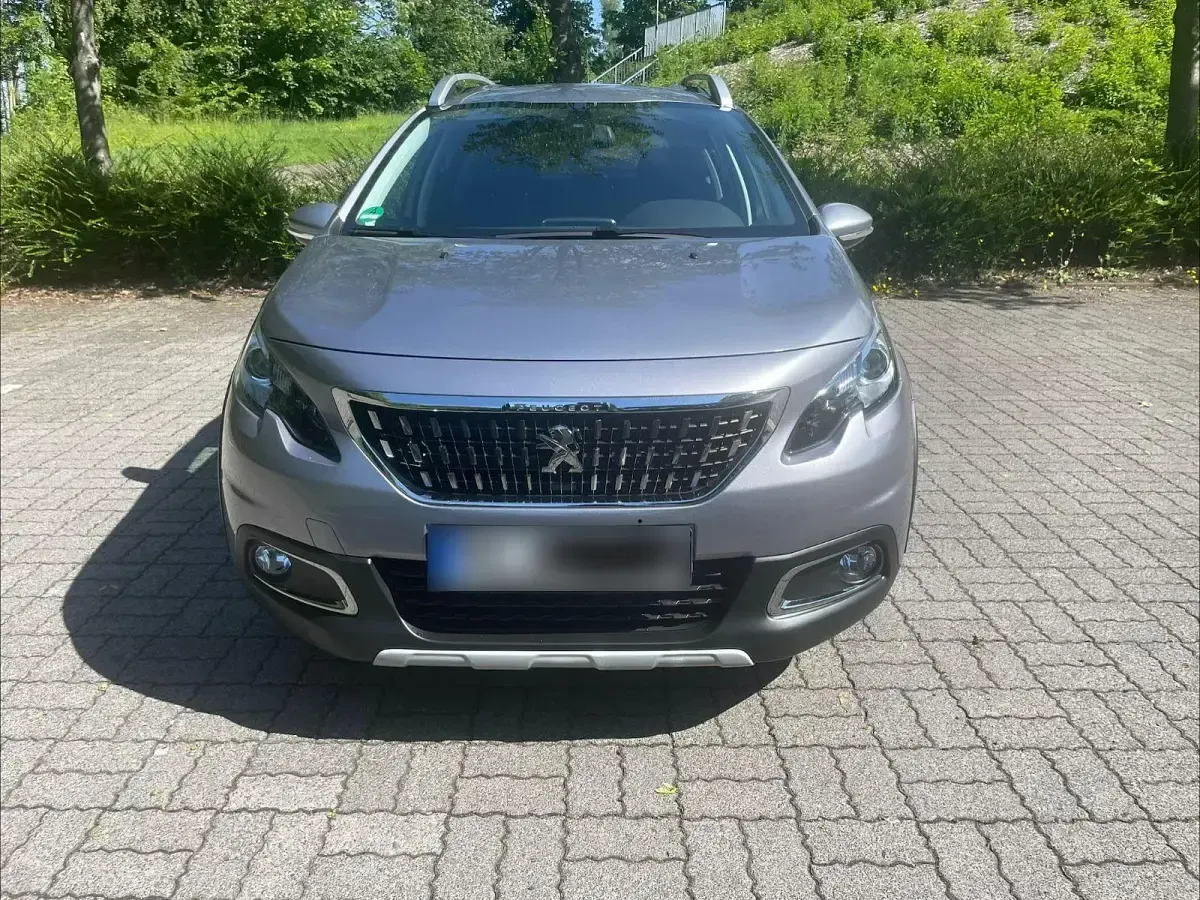Gebraucht Peugeot 2008 131 PS (96 kW) 2019 Grau SUV