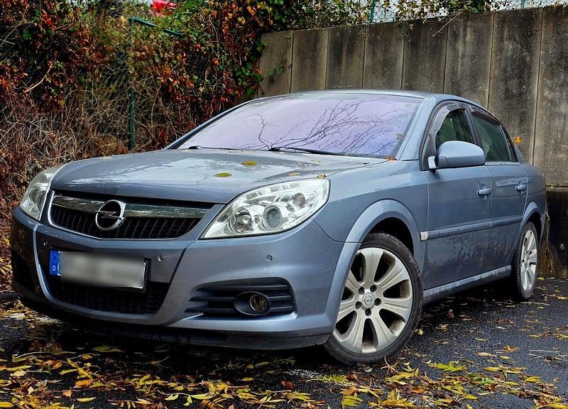 Blau Gebraucht 2008 Opel Vectra Limousine | 7.999 € - Bild 1/4