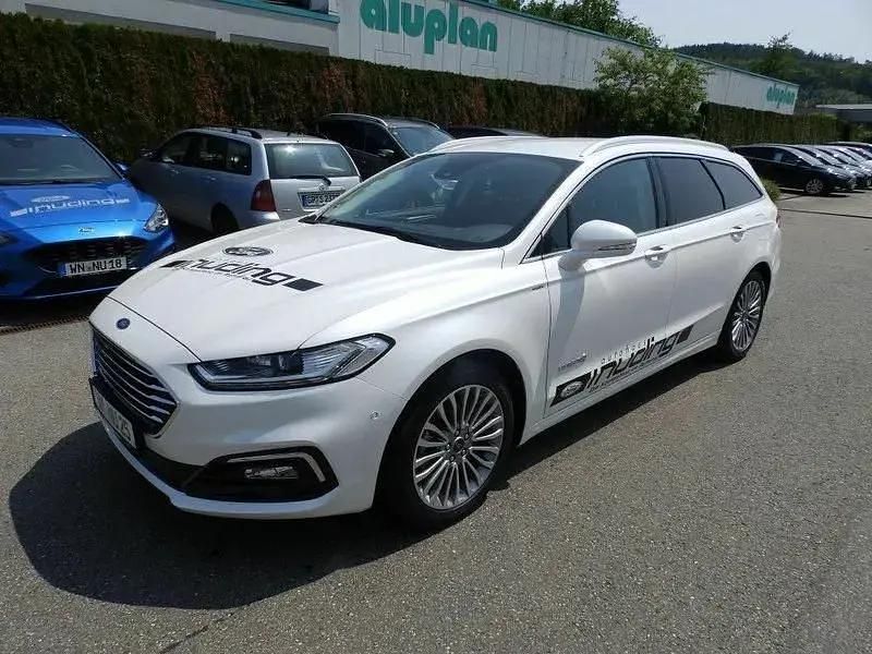 Gebraucht Ford Mondeo Trend 188 PS (138 kW) 2019 Weiß Kombi