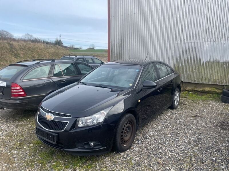 Gebraucht 2010 Chevrolet Cruze LT Limousine | 700 € - Bild 1/4