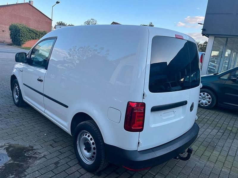 Second-hand VW Caddy 110 CP (80 kW) 2016 Alb Monovolum