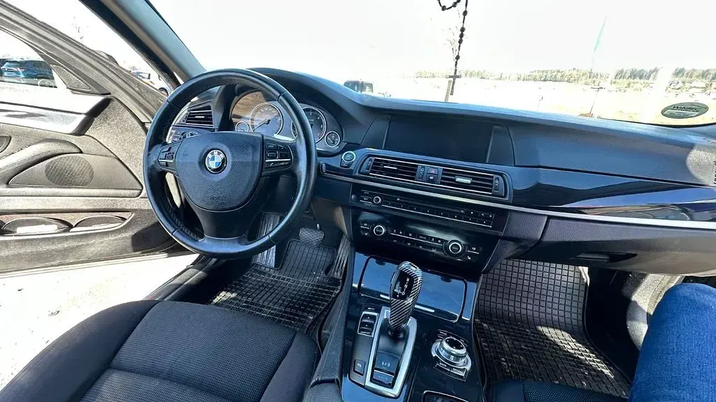 Gebraucht BMW 520 184 PS (135 kW) 2013 Schwarz Limousine