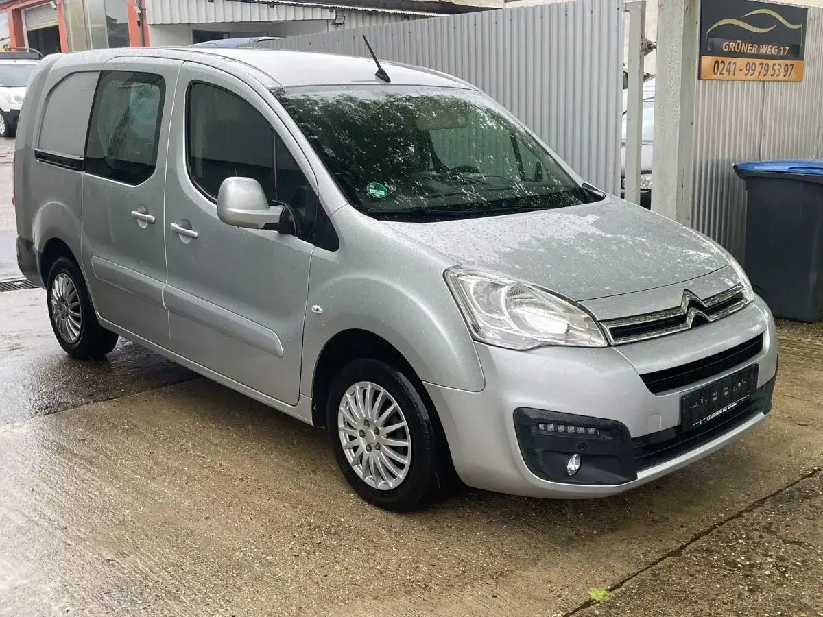 Gebraucht Citroën Berlingo Business Class 99 PS (72 kW) 2017 Grau Van / Kleinbus
