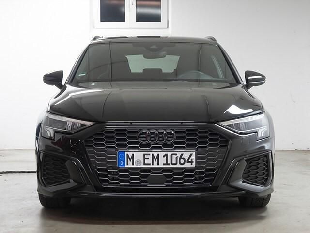 Gebraucht Audi A3 S-Line 150 PS (110 kW) 2024 Mythosschwarz metallic