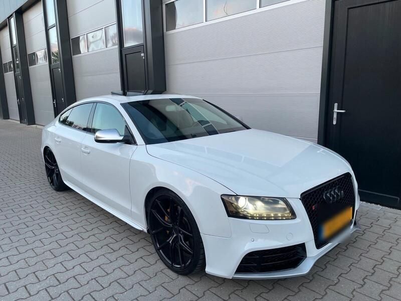 Weiß Gebraucht 2010 Audi S5 Advanced Plus Limousine | 15.999 € (Superpreis) - Bild 1/4