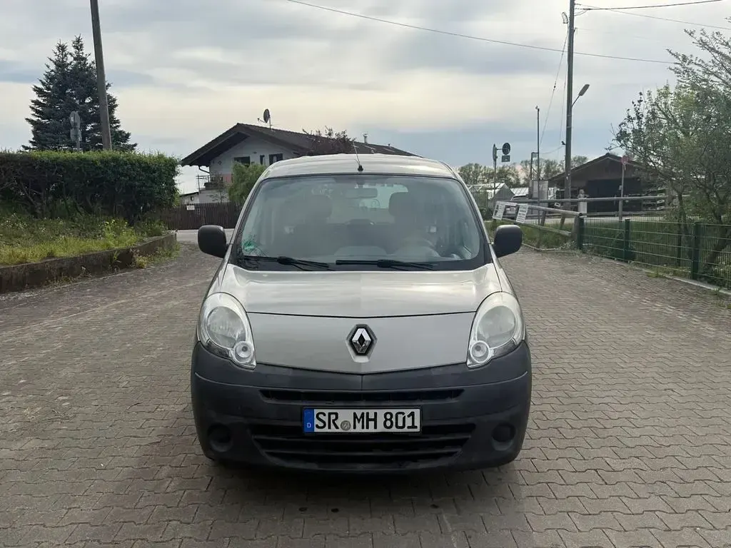 Gebraucht Renault Kangoo 87 PS (63 kW) 2010 Van / Kleinbus