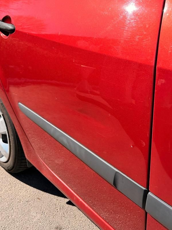 Gebraucht Renault Modus 55 PS (40 kW) 2004 Rot Van / Kleinbus