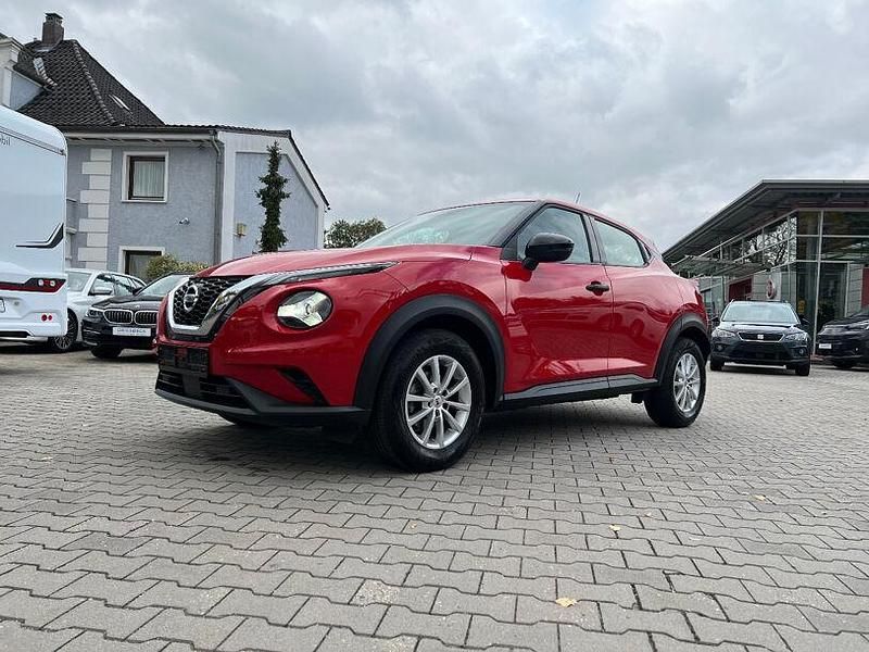 Rot metallic Gebraucht 2021 Nissan Juke Visia SUV | 16.990 € (Fairer Preis) - Bild 1/4