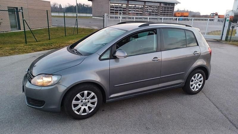 Grau Gebraucht 2009 VW Golf Plus Cross Comfortline Van / Kleinbus | 6.999 € (Fairer Preis) - Bild 1/4