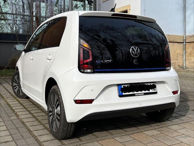 Gebraucht VW e-up! Edition 61 kW (83 PS) 2023 Weiß Kleinwagen