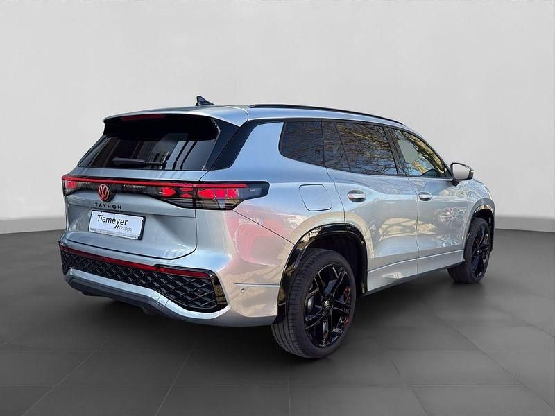 Neu VW Tayron R-line 193 PS (141 kW) 2025 Silber SUV