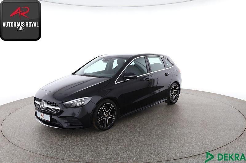 Schwarz Gebraucht 2019 Mercedes B250 AMG Van / Kleinbus | 20.880 € (Guter Preis) - Bild 1/4