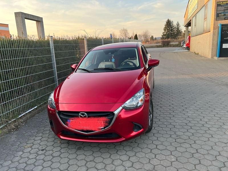 Rot Gebraucht 2019 Mazda 2 Kleinwagen | 9.500 € (Superpreis) - Bild 1/4