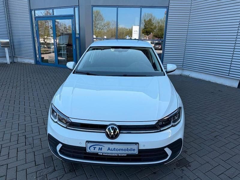 Second-hand VW Polo Life 80 CP (58 kW) 2023 Alb Hatchback