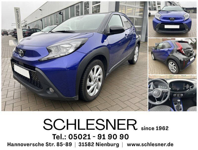 Juniper blueblack mica Gebraucht 2022 Toyota Aygo Pulse Kleinwagen | 14.490 € (Fairer Preis) - Bild 1/4
