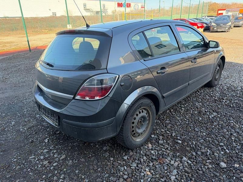 Gebraucht Opel Astra Edition 90 PS (66 kW) 2008 Grau Limousine