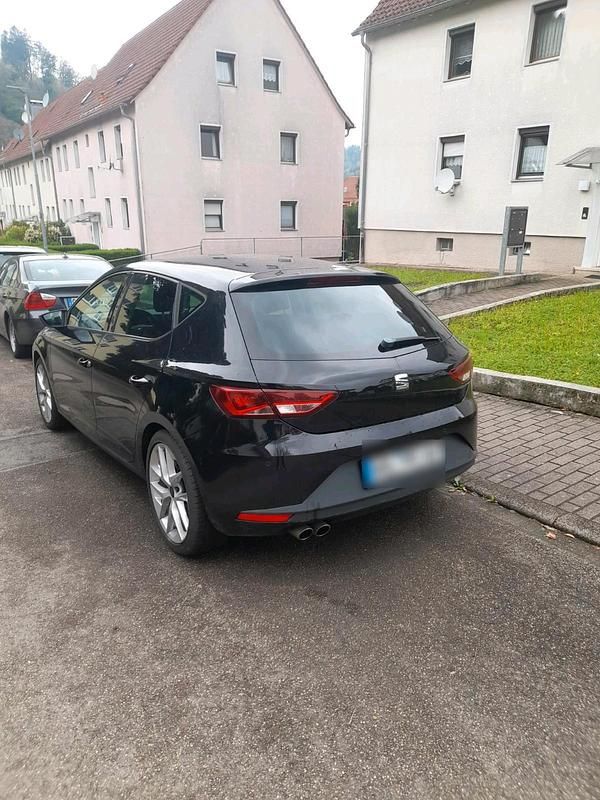 Gebraucht Seat Leon FR 140 PS (102 kW) 2013 Schwarz Limousine