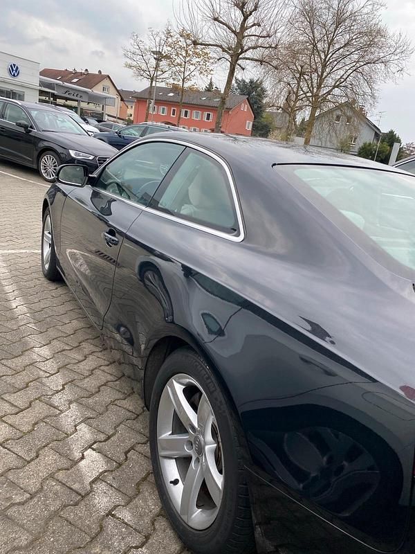 Gebraucht Audi A5 179 PS (131 kW) 2009 Schwarz Coupé