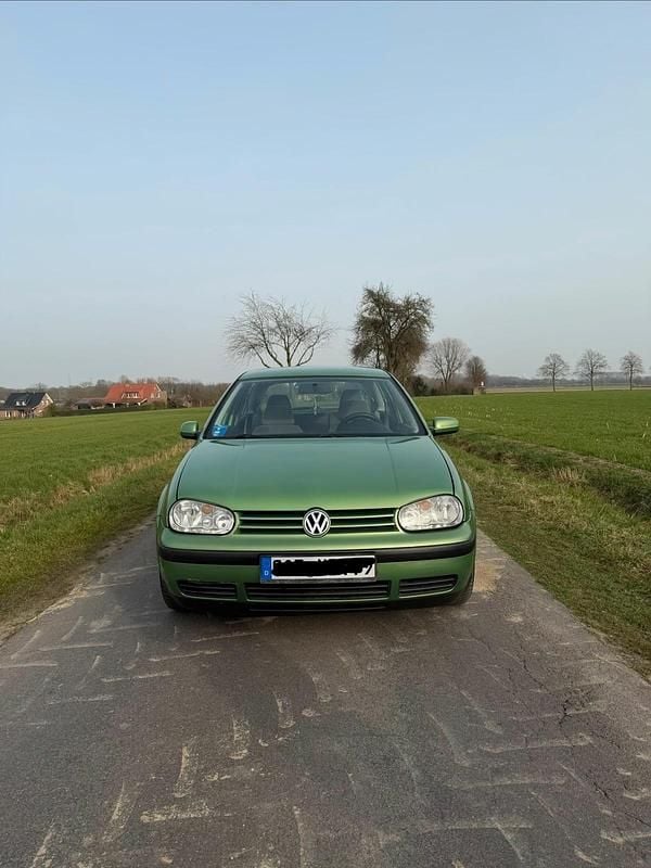 Gebraucht VW Golf IV 101 PS (74 kW) 1999 Grün Kleinwagen