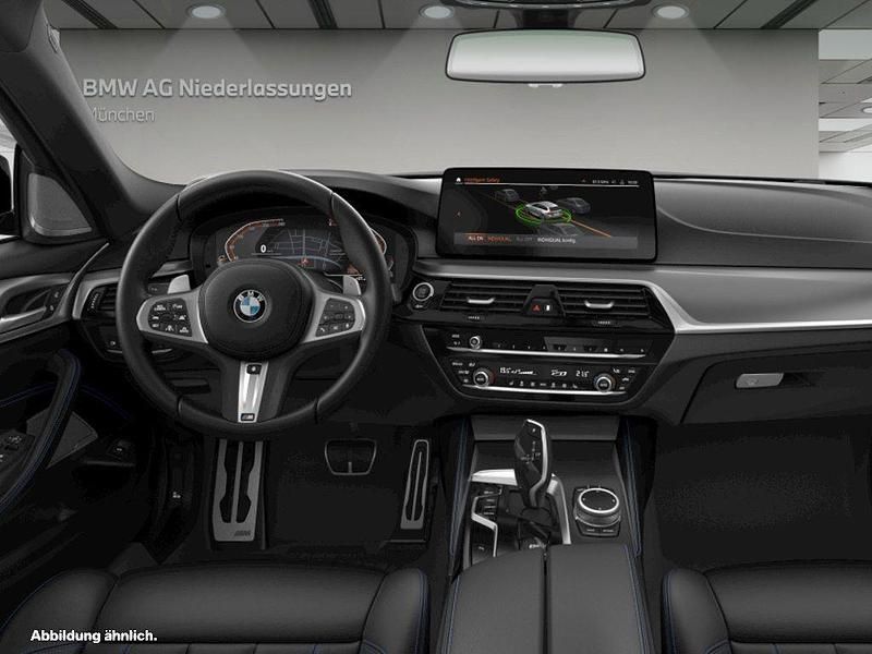 Gebraucht BMW 540 Performance 340 PS (250 kW) 2023 Schwarz Kombi