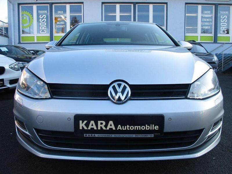 Gebraucht VW Golf VII Comfortline 105 PS (77 kW) 2013 Silber Limousine