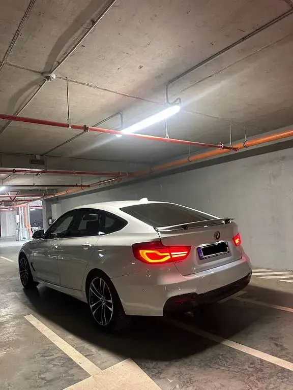 Gebraucht BMW 330 Gran Turismo Performance 252 PS (185 kW) 2018 Weiß Limousine
