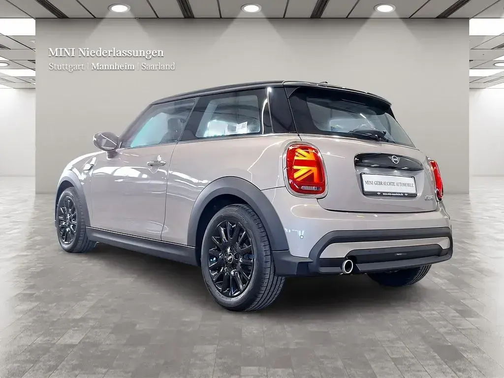 Gebraucht Mini Cooper 136 PS (100 kW) 2023 Grau Kleinwagen