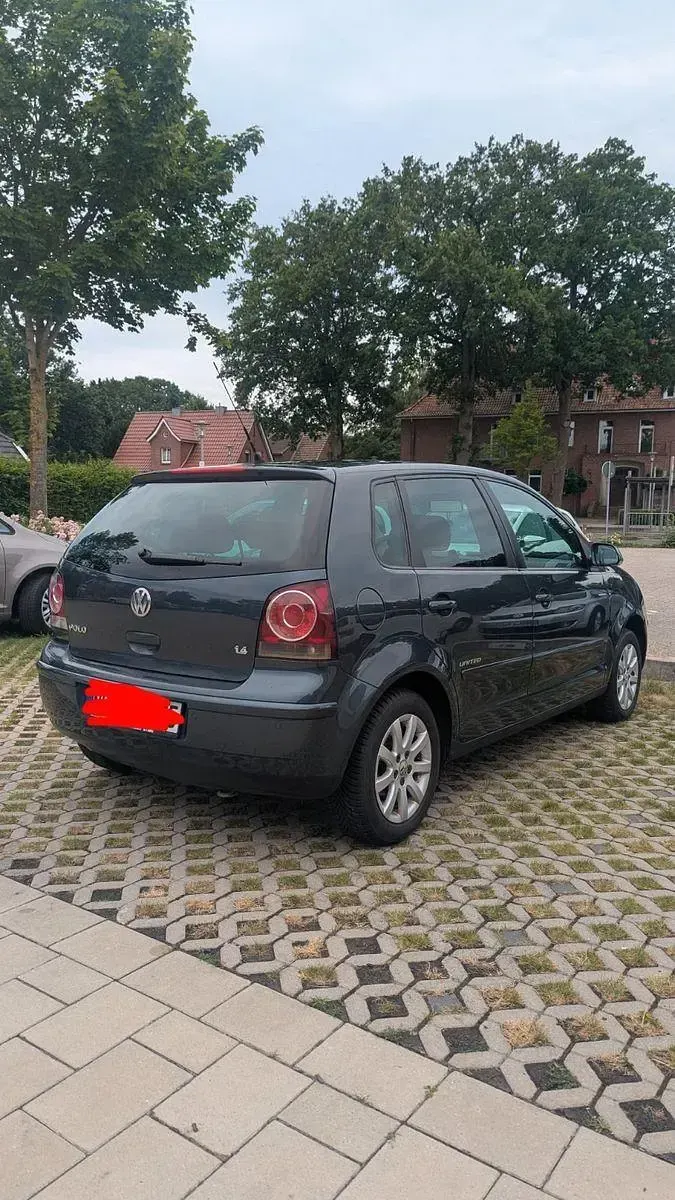 Gebraucht VW Polo 105 PS (77 kW) 2008 Grau Kleinwagen