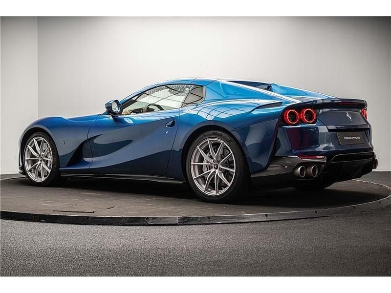 Gebraucht Ferrari 812 2021 Blau